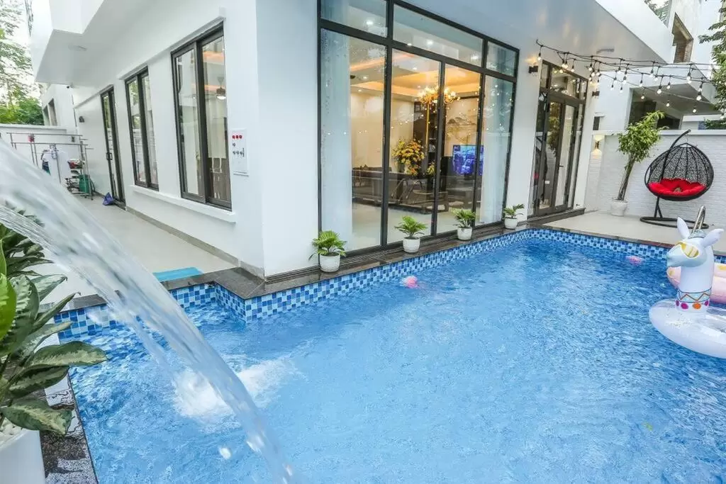 Bể bơi riêng biệt tại căn villa